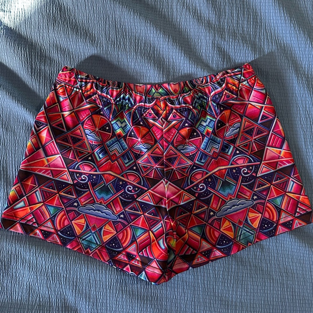 The headspace booty shorts
